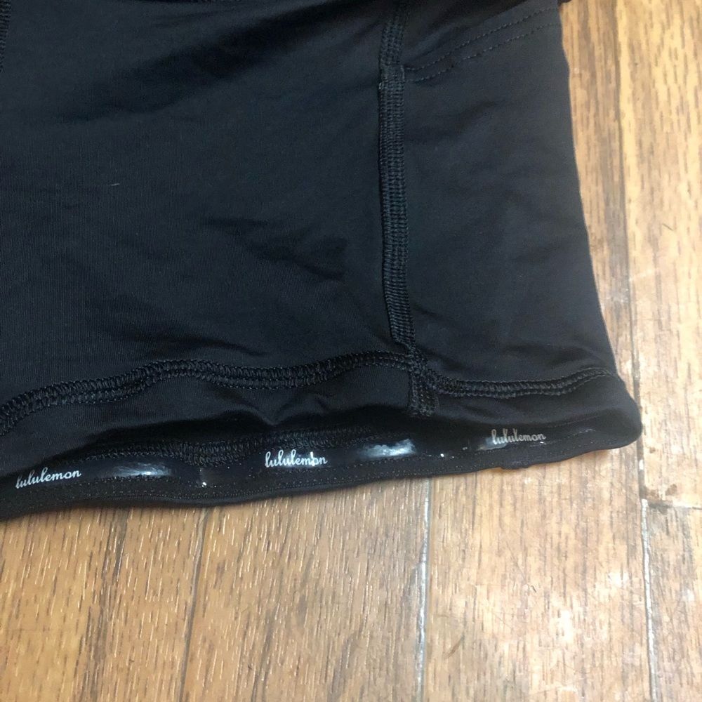 Lululemon Black Athletic Skort with Embroidered Gator Logo - Picture 6 of 11
